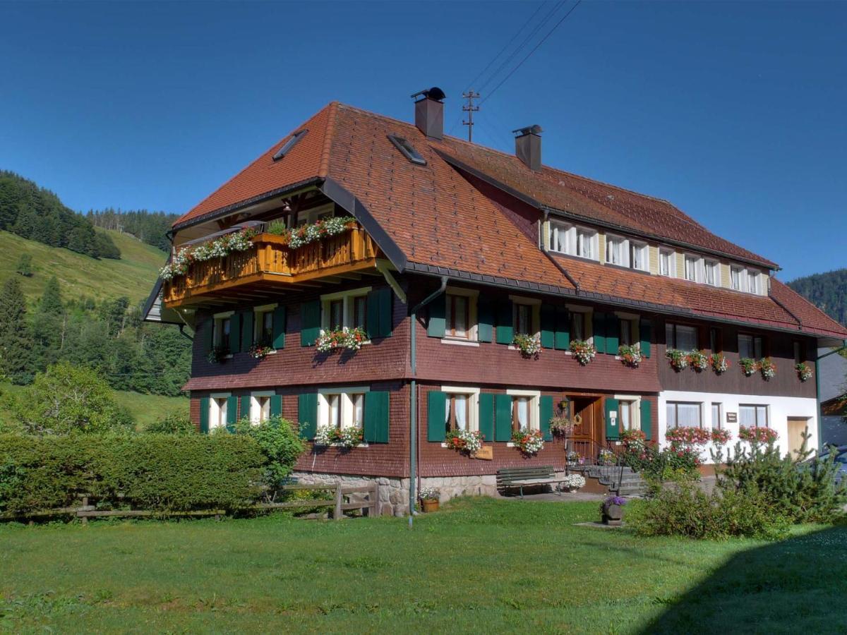 Gaestehaus Kaiser Menzenschwand-Hinterdorf Exteriör bild