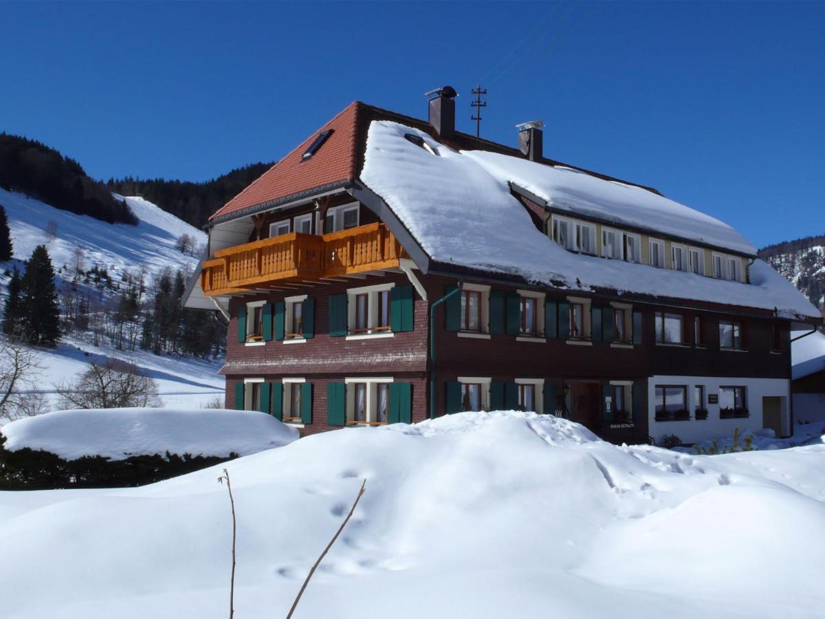 Gaestehaus Kaiser Menzenschwand-Hinterdorf Exteriör bild